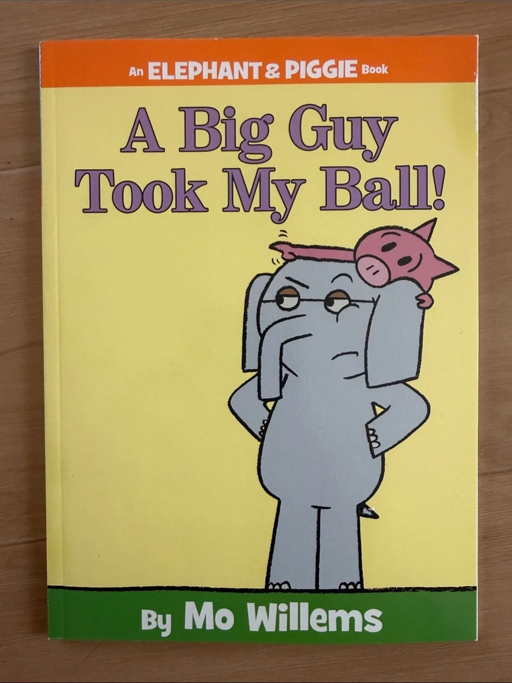 NWT CHILDREN’S STORYBOOKS BUNDLE OF 4 “AN ELEPHANT & A PIGGIE BOOKS” MO WILLEMS